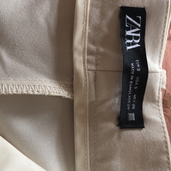 Zara trousers. - Picture 4 of 16
